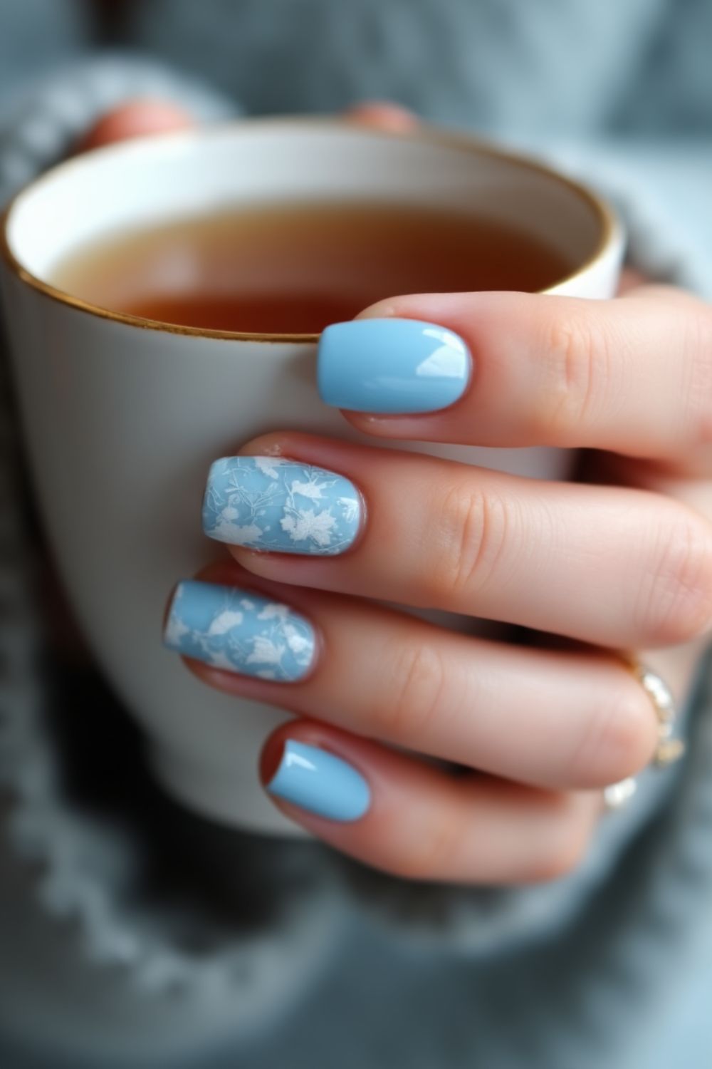 winter blue nails